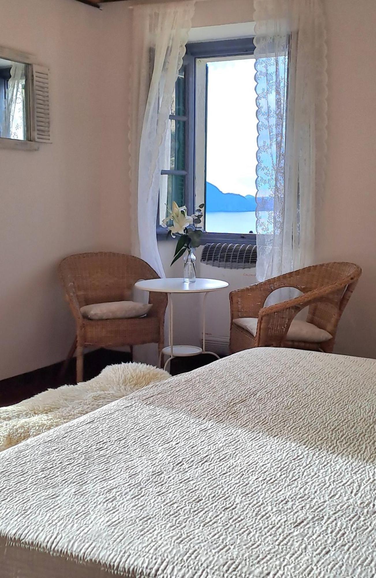 شقة Residenza Le Camelie Oggebio المظهر الخارجي الصورة